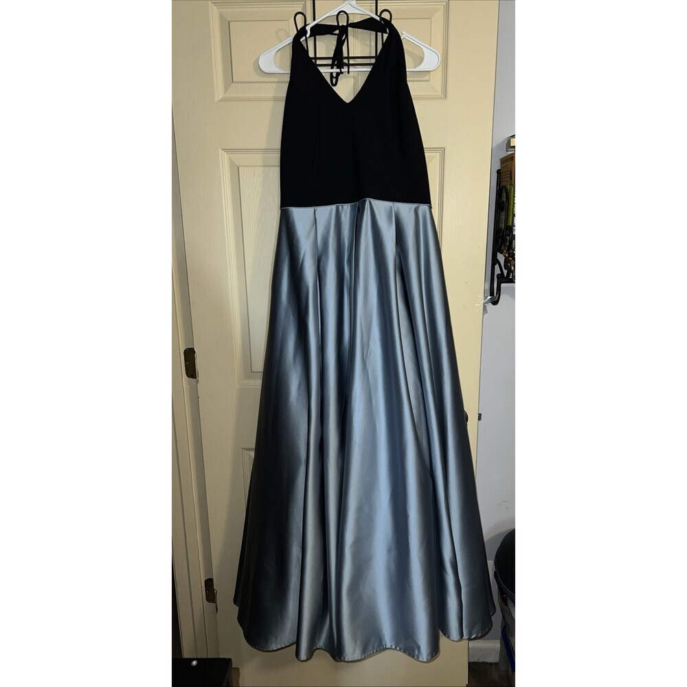 David’s Bridal Gown Size 20 Black & Light Blue Worn 1X Homecoming Party Silk